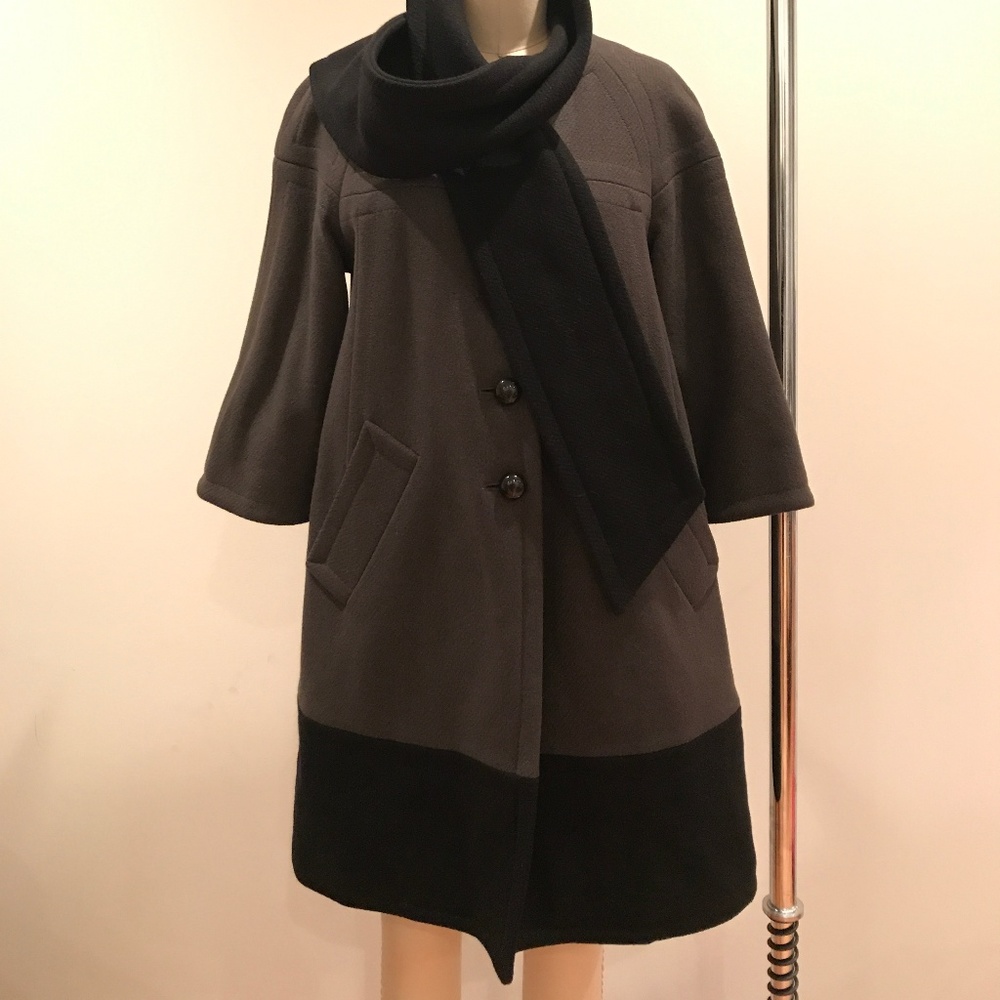 Marc Jacobs Olive Black Coat - Picture 6 of 8